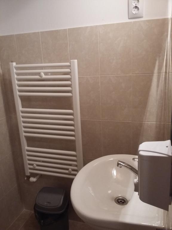 Pensiunea Casa Szabi Луна-де-Сус Екстер'єр фото